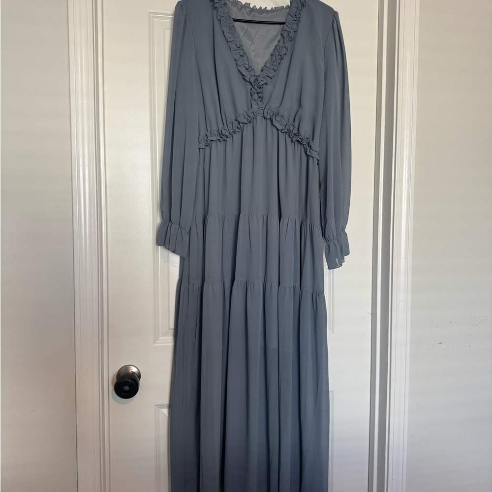 Elegant Ruffled V-Neck Dress